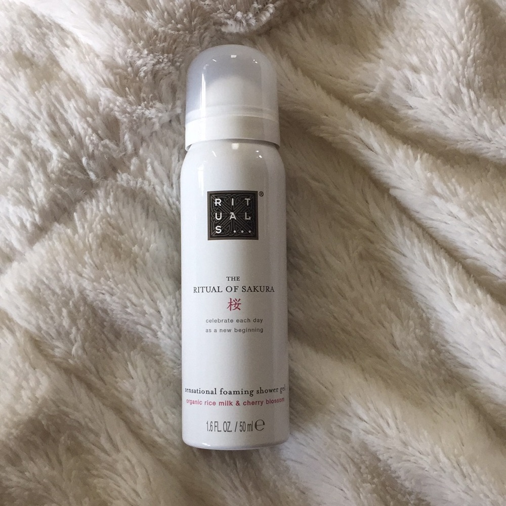 Rituals foaming shower gel
